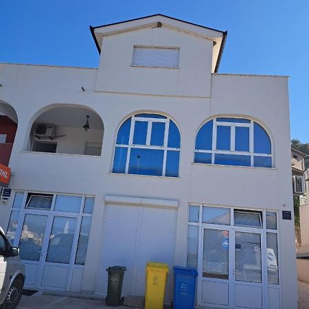 Villa Ika Ploce  Exterior foto